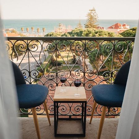 Отель A House In Estoril - Adults Only Экстерьер фото A balcony in a hotel room